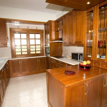 Villa Traditional Macedonian Mansion In Peraia *