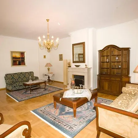 Traditional Macedonian Mansion In Peraia * Thessaloniki